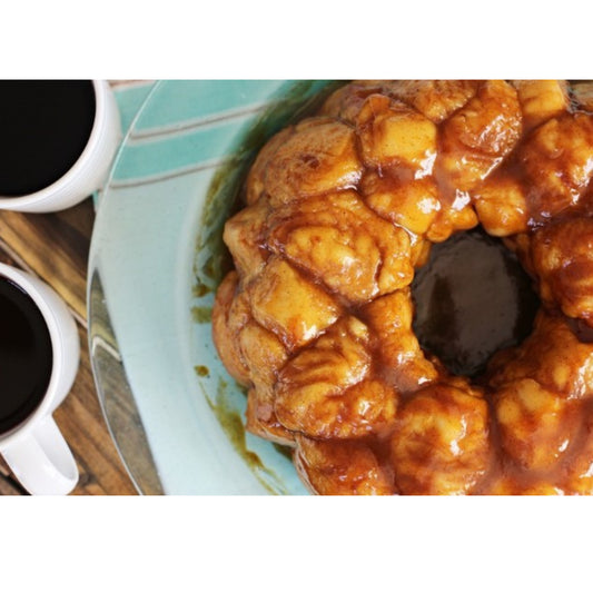 Pumpkin Spice Monkey Bread with Caramel